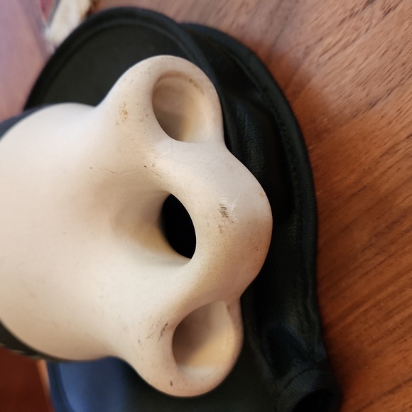 Signed, Ruth Root Ute Wedding Vase - Picture 3 of 3